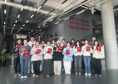 b57f5ffc7cea354ec8ec0fda824098eb